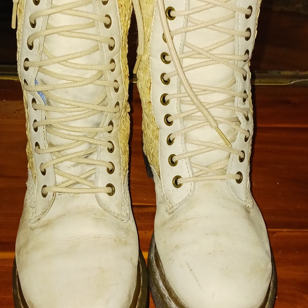 Dr. Martens Boots - Picture 1 of 6